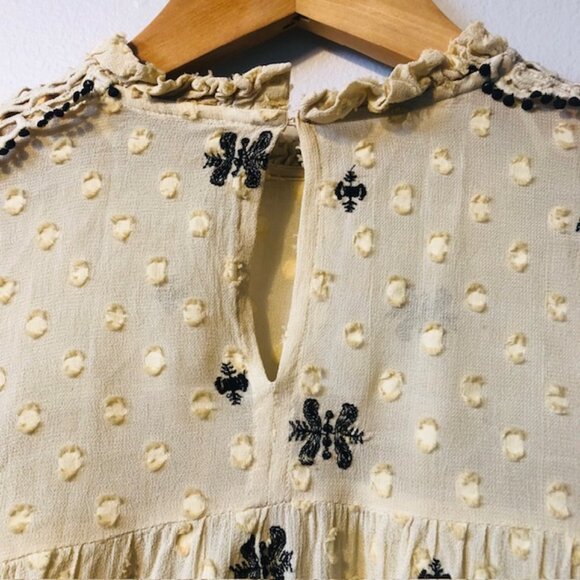 Zara High-Neck Blouse – Size S – Tan – Long Sleeve – Elegant & Versatile - Picture 5 of 7